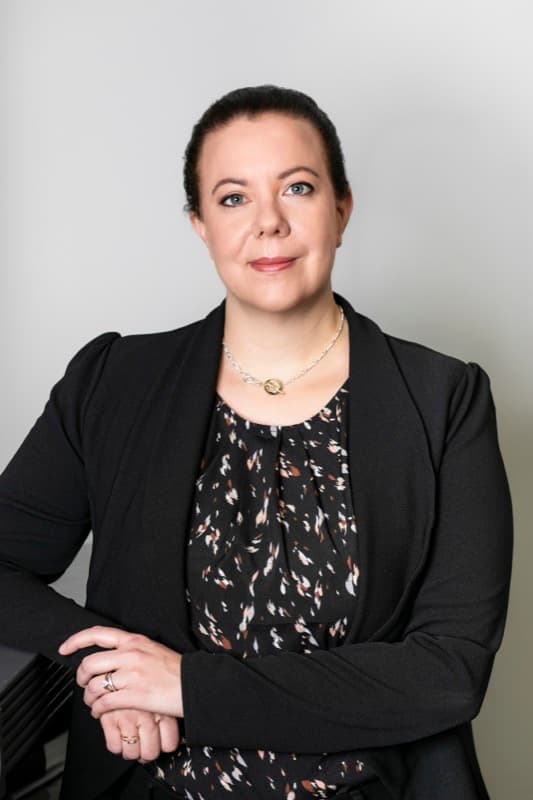 Dana R. Wine